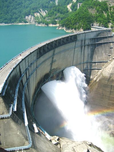 Kurobe_Dam_survey_2.jpg